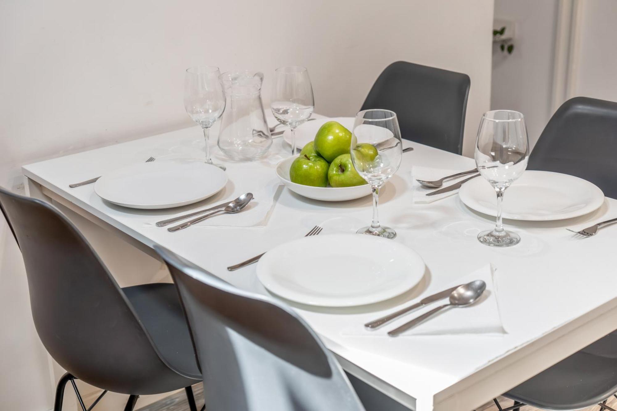 Apartamento Attic 3bedrms-2baths In Heart Of Malasana Madrid